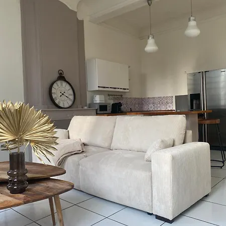 Daire Sublime Individuel Situe Au Chateau De Font Pre Toulon